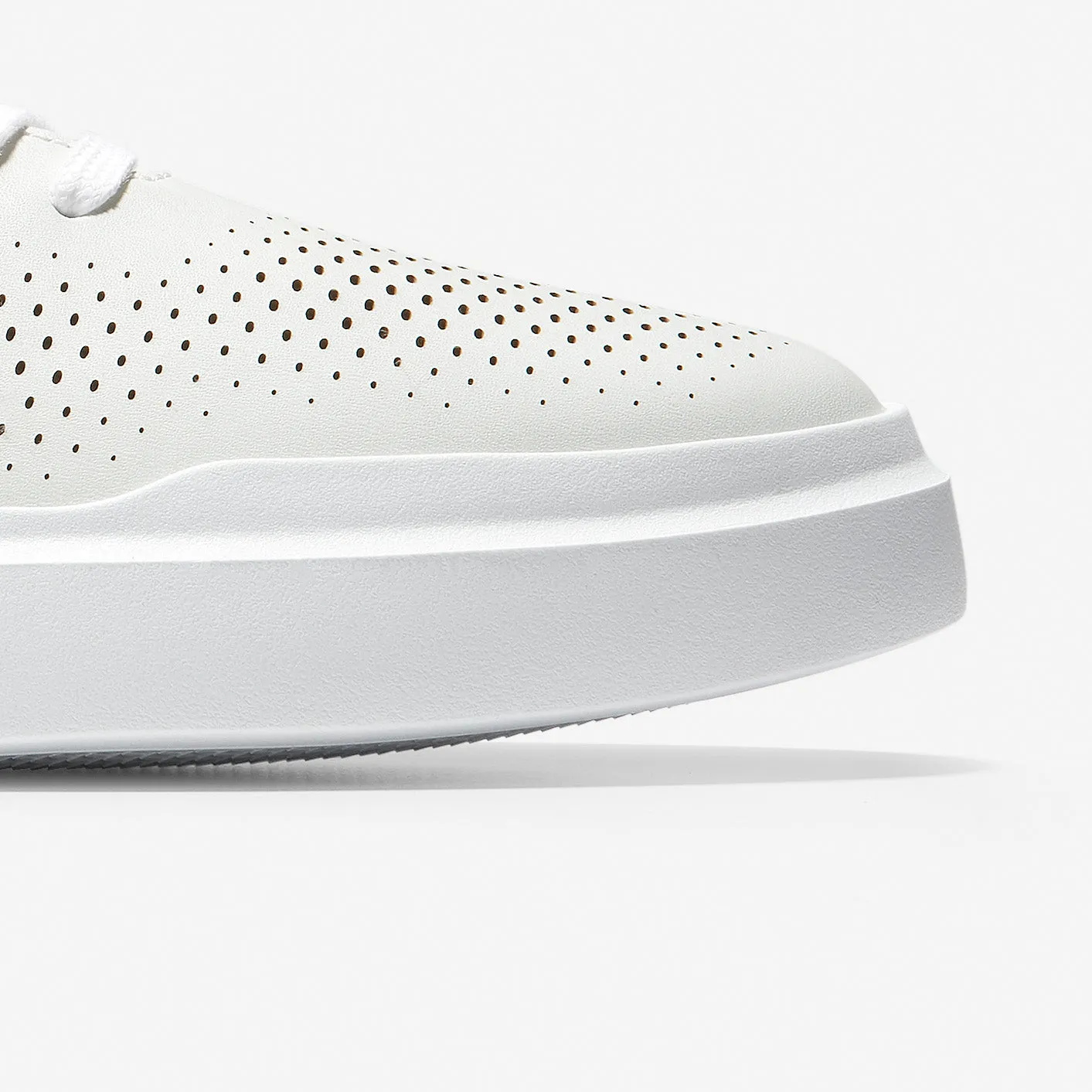 Men's GrandPrø Rally Laser Cut Sneakers