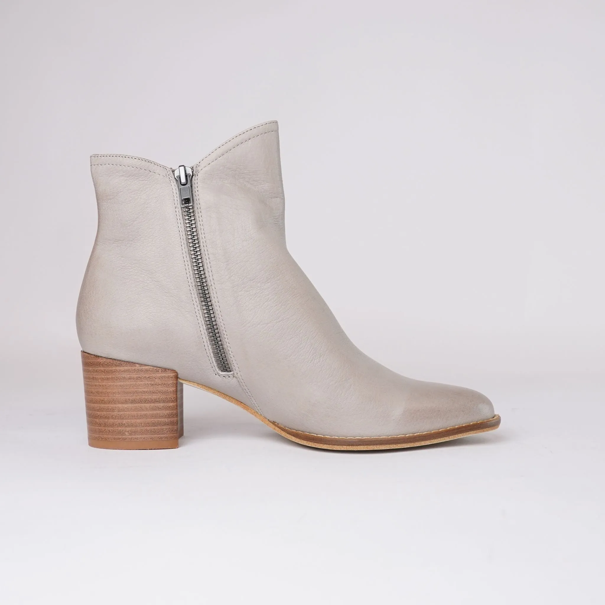 Mockas Taupe Leather Ankle Boots